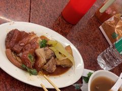 -猪脚洪隆江猪脚饭