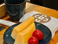 -湊湊火锅·茶憩(南京东路悦荟店)