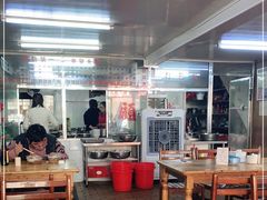 大堂-东兴牛肉店(庄府巷店)