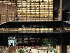 -半山书局(新世纪商城店)