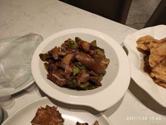 月牙骨焖豆角-北李妈妈菜·海肠捞饭(高新万达店)