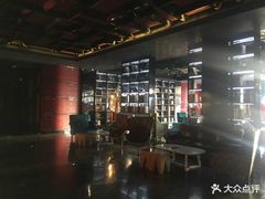 -锦凤凰量贩KTV(劳动南路店)