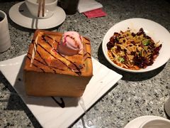 -里岛烤鱼(东港凯虹广场店)