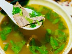 牛肉汤-黄阿姨锅贴大王(万航渡路店)