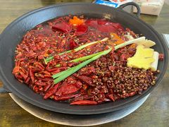 -黄潇洒老火锅(九眼桥宏济巷店)