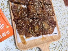 -小董哥烤串·爆汁大油边(故宫店)