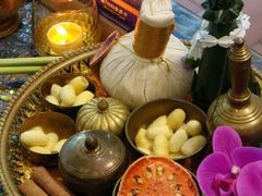 -莲泰式·中式·沐足·精油SPA采耳(天河店)