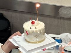 -红宝石·鲜奶小方·海派西点房(金杨店)