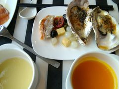 -万达文华酒店·48F云端窗景美食汇自助餐厅