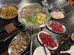 -牛一煲美食(江高店)