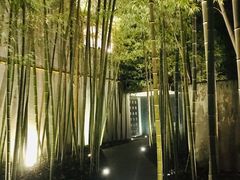 -穹六人间 people 6(岳阳路店)