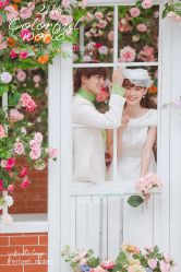 -现代经典婚纱摄影