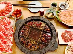 -海底捞火锅鲜切牛肉主题店(长寿路店)