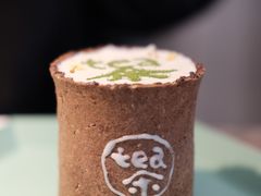 奶盖茶-茶是一枝花泡茶店
