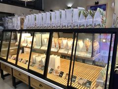 面包甜点陈列柜-爸爸糖吐司面包(南京鼓楼龙江店)