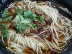 -李先生牛肉面大王(北京站售票厅餐厅)