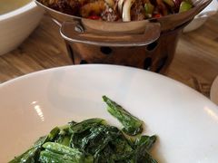 -香山湖家家宴(中山陵店)