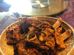 -95号酱骨·一块豆腐(展春园西路店)