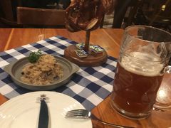 -皇冠自酿啤酒坊(中国红街5号楼店)