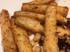 招牌干锅牛蛙-蛙蛙叫·干锅年代(钻石广场店)
