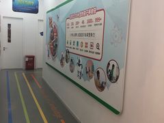 -斯坦星球AI编程·机器人科创·科学实验·信奥·思维·STEM·乐高·竞赛考级(长宁虹桥大融城荟聚中心)