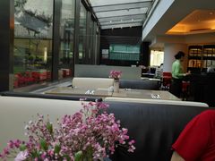 -亮马河饭店翠雅咖啡厅