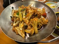 -莲餐厅·湖北菜·潜江小龙虾店(愚园路店)