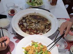 -椒爱水煮鱼川菜(让胡路万达店)