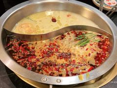 -沸炉重庆老火锅(军事博物馆店)