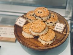 -SKROLL卡特司库·蛋糕定制·生吐司·司康(古北程家桥店)