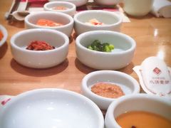 -萨拉伯尔水源素问店·韩国宫廷料理(人民路店)