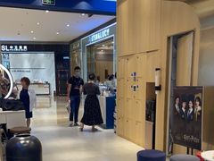 -海马体照相馆(大连柏威年购物中心店)