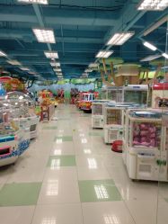 -莫莉幻想儿童乐园(武汉保利广场店)