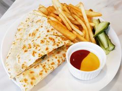 奥尔良烤鸡腿肉墨西哥卷-about(丹霞庄店)