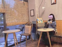 用餐区-251#coffee roasters(沿河东路店)