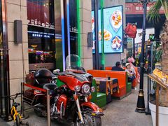 -Famous肥猫墨西哥音乐餐吧(五棵松华熙LIVE店)