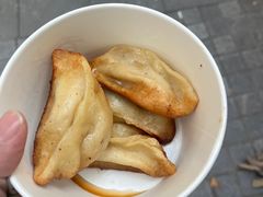 -洋洋锅贴