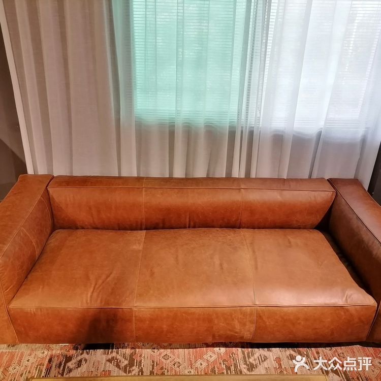面包沙发、床