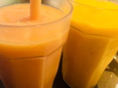 -大头虾越式风味餐厅(光明广场店)