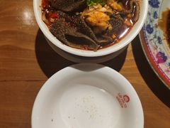 -炉小二铜锅牛蛙•川湘菜(三里屯店)