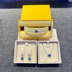 -SWAROVSKI(燕莎奥特莱斯店)