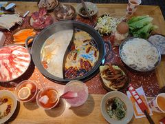 -赵美丽·重庆社区火锅·直营店(火车东站·中豪国际店)