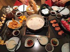 -捞王锅物料理(上海世茂广场店)
