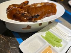 -瓦国小镇·果木烤鸭·融合菜(西口店)