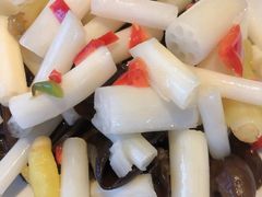 西湖藕节拌木耳-大牌大·传统杭帮菜(湖滨店)