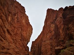 -天山神秘大峡谷