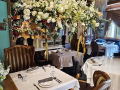 -火车头法国西餐厅