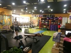 -RoMan罗马健身工作室(莘庄店)