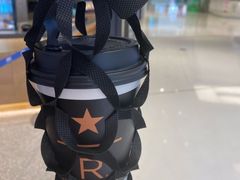 -星巴克臻选(上海合生汇1F店)