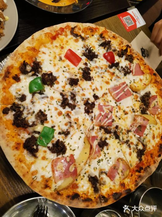 机器人火炉披萨(爱琴海店)韩式烤牛肉披萨图片